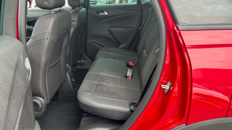 Vauxhall Crossland 1.2 Turbo Ultimate 5dr Petrol Hatchback